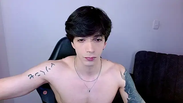 H3ll B0I online show from 06/14/26, 03:19