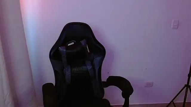 H3ll B0I online show from 03/22/26, 10:11