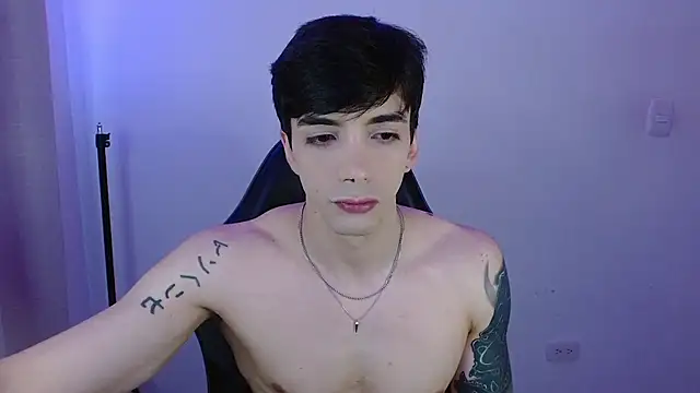 H3ll B0I online show from 03/31/26, 10:12