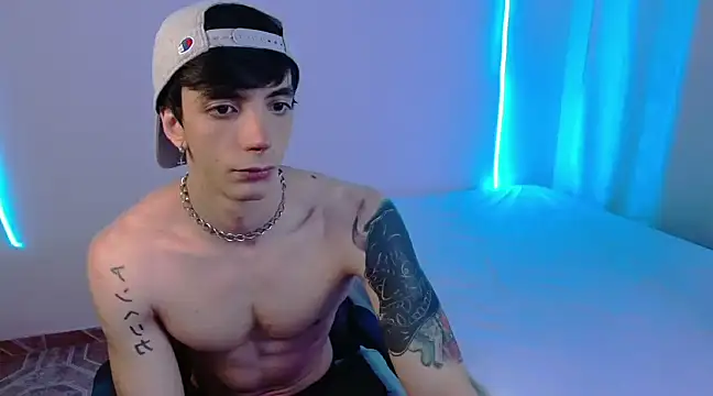 Snapshot of H3ll_B0I chatting on 02/09/25, 06:11 H3ll B0I online show from 02/09/25, 06:11