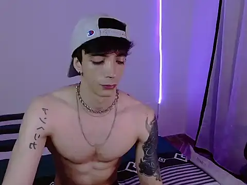 Snapshot of H3ll_B0I chatting on 01/30/25, 11:24 H3ll B0I online show from 01/30/25, 11:24