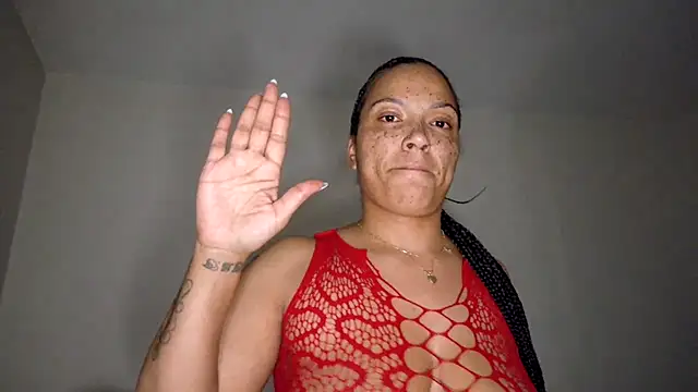 FreckleFaceBeauty online show from 04/09/26, 01:51