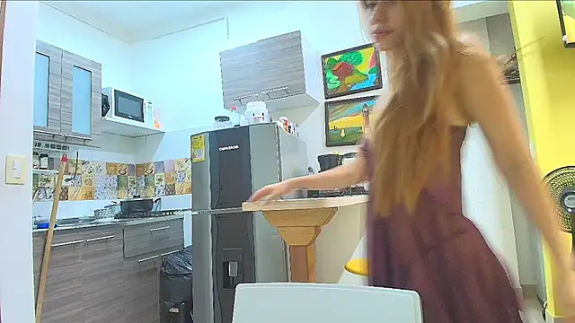 Alaiapink online show from 05/17/26, 07:14