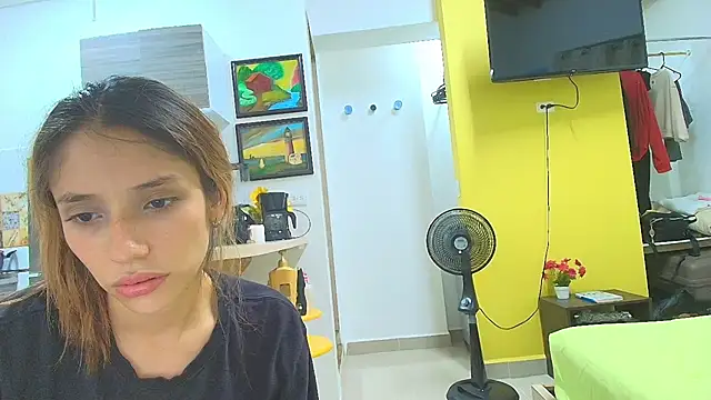 Alaiapink online show from 05/14/26, 01:35
