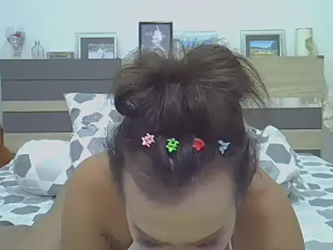 TSCHERRYANDPINKY online show from 12/01/24, 07:41