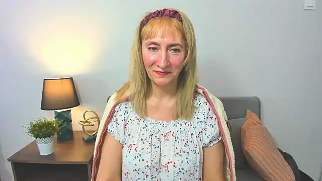 Snapshot of MargaretMilf69 chatting on 02/09/25, 02:29 MargaretMilf69 online show from 02/09/25, 02:29