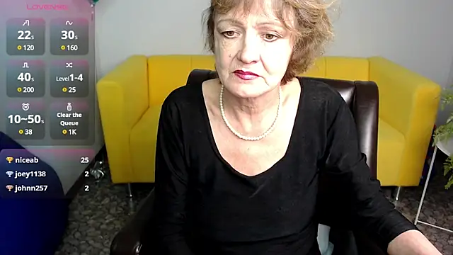 Snapshot of SexyGrandma_ chatting on 02/24/25, 05:20 SexyGrandma online show from 02/24/25, 05:20