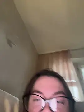 DearAlise online show from 12/19/25, 11:23