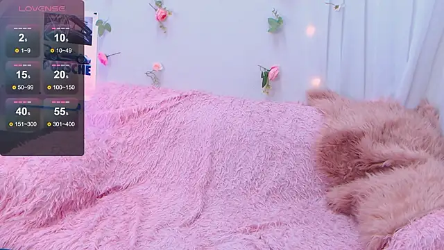 Holygirl  online show from 03/15/26, 02:29