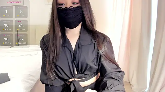 AyameAsakura online show from 04/13/26, 11:14