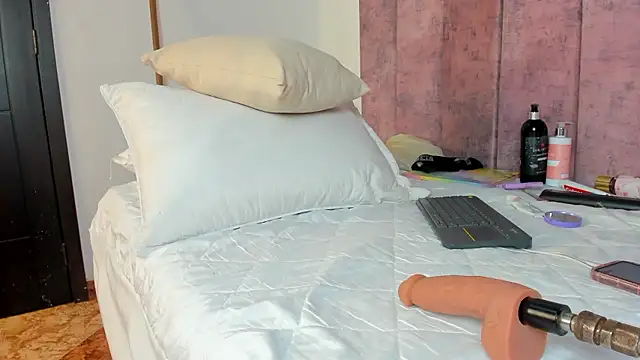 Annita001 online show from 01/12/26, 06:58