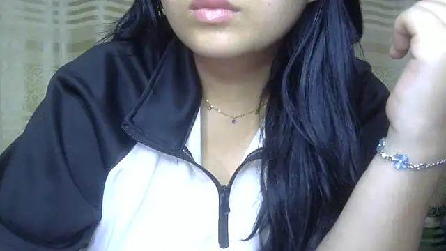 Snapshot of undressed_princesss chatting on 05/29/26, 07:14 undressed princesss online show from 05/29/26, 07:14