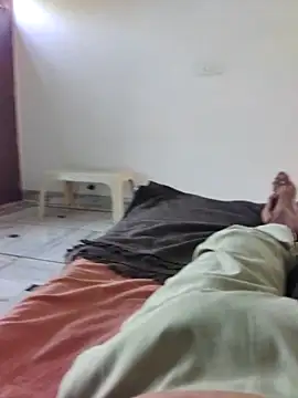 xmanrawan2 online show from 10/12/25, 04:47