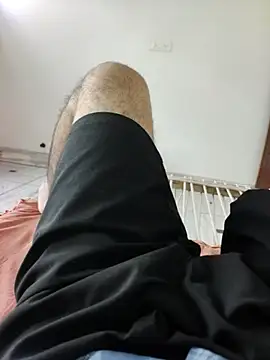 xmanrawan2 online show from 10/20/25, 08:04