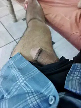 xmanrawan2 online show from 10/11/25, 03:18