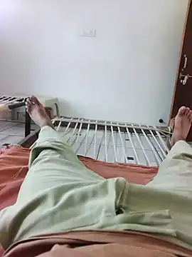 xmanrawan2 online show from 09/16/25, 09:21