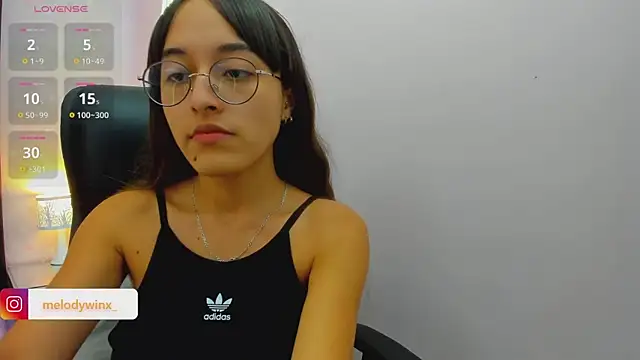 MelodyWinx online show from 11/03/25, 11:19