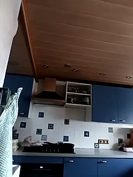 Snapshot of Astrid-Gilbert chatting on 03/07/25, 07:19 Astrid-Gilbert online show from 03/07/25, 07:19