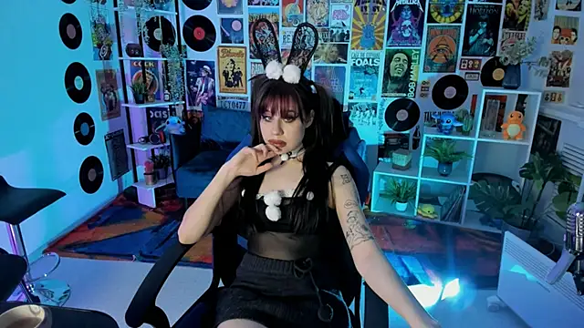 Snapshot of MisaPage chatting on 03/08/25, 01:28 MisaPage online show from 03/08/25, 01:28