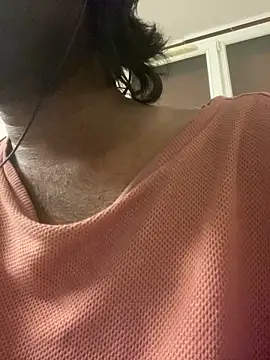 Snapshot of hemantha99 chatting on 03/23/26, 12:22 hemantha99 online show from 03/23/26, 12:22