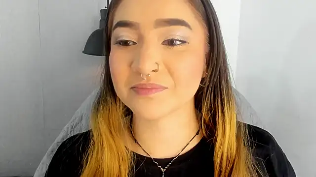 Shanntal  online show from 10/10/25, 07:58