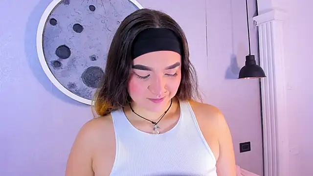 Shanntal  online show from 01/06/26, 08:02