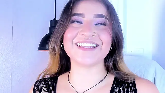 Shanntal  online show from 11/08/25, 08:01