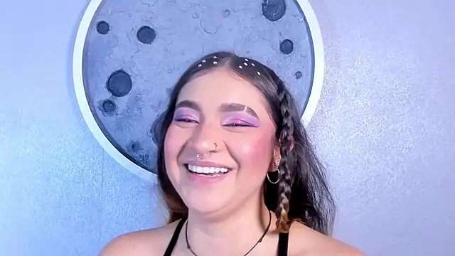 Shanntal  online show from 11/13/25, 07:40