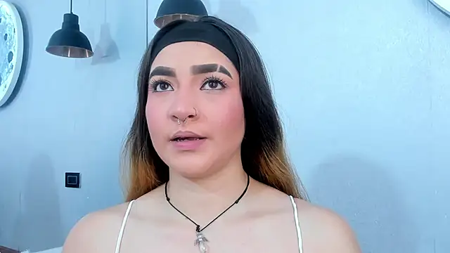 Shanntal  online show from 10/19/25, 07:16