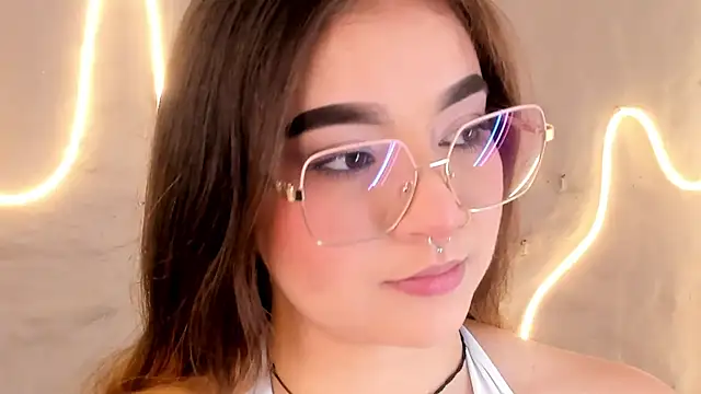 Shanntal  online show from 02/14/26, 07:47