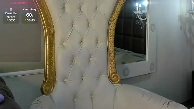 zoe taylorr1 online show from 11/29/25, 11:32