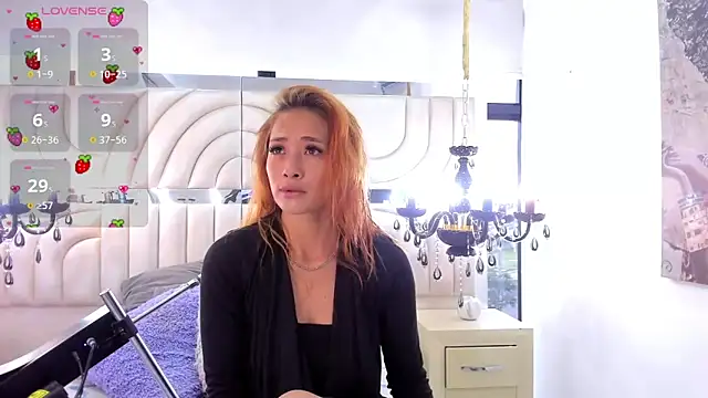 zoe taylorr1 online show from 12/05/25, 11:31