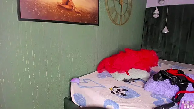 zoe taylorr1 online show from 10/23/25, 04:11