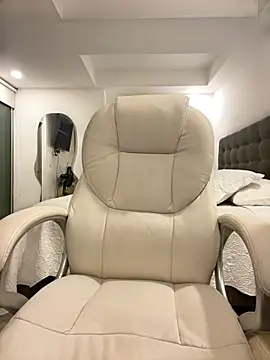 sofiaxox online show from 02/25/26, 11:48