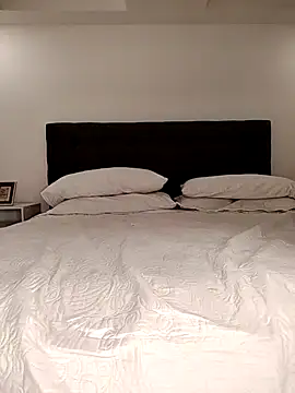 sofiaxox online show from 11/18/25, 06:22