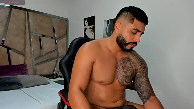 LeandroRusso online show from 02/19/25, 02:12