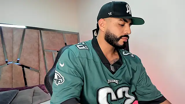 LeandroRusso online show from 02/20/25, 08:03