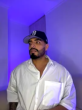 LeandroRusso online show from 09/17/25, 04:14