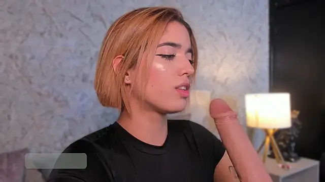 Hanna Vasquez online show from 04/17/26, 08:22