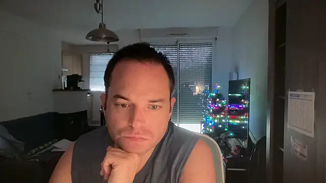 Funnyjul31 online show from 12/20/25, 01:58