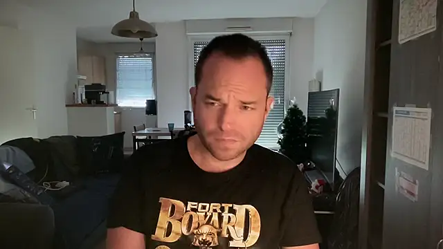 Funnyjul31 online show from 11/30/25, 01:34