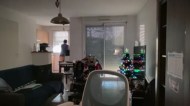 Funnyjul31 online show from 12/21/25, 03:25