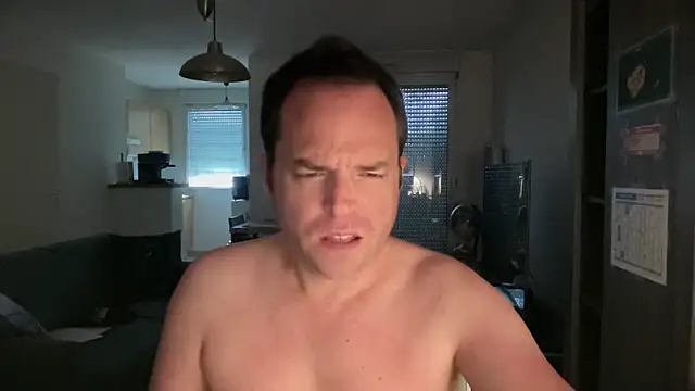 Funnyjul31 online show from 03/31/26, 11:23