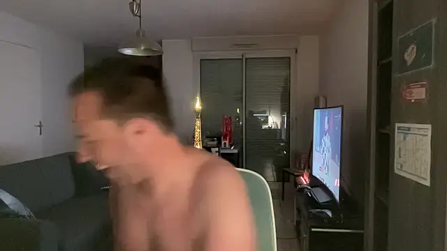 Funnyjul31 online show from 04/06/26, 05:36