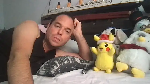 Funnyjul31 online show from 11/11/25, 03:07