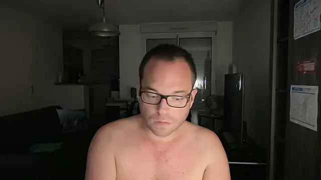 Funnyjul31 online show from 10/22/25, 06:51