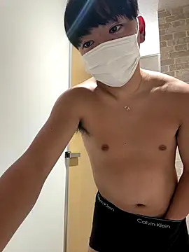 RUKI042 online show from 11/26/25, 08:47