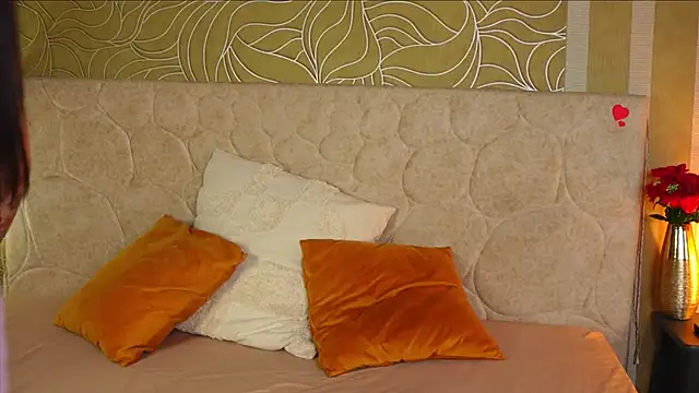 MillaBlis online show from 03/12/26, 07:18