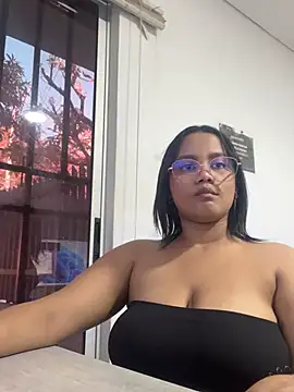 my cam online show from 03/06/25, 09:09