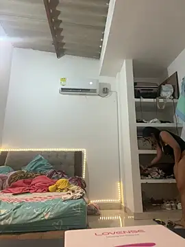 my cam online show from 02/14/25, 06:34